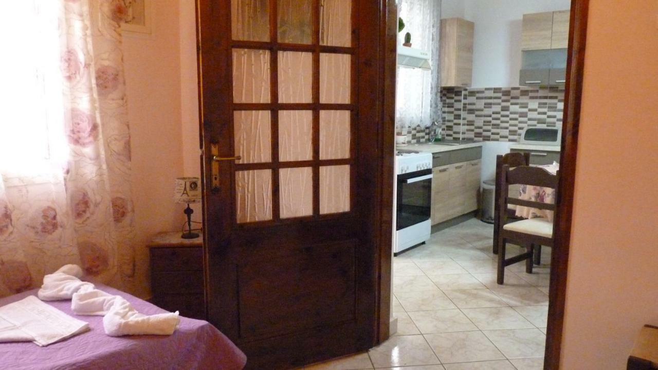 Gramvousa'S Filoxenia Apartment 키사모스 외부 사진
